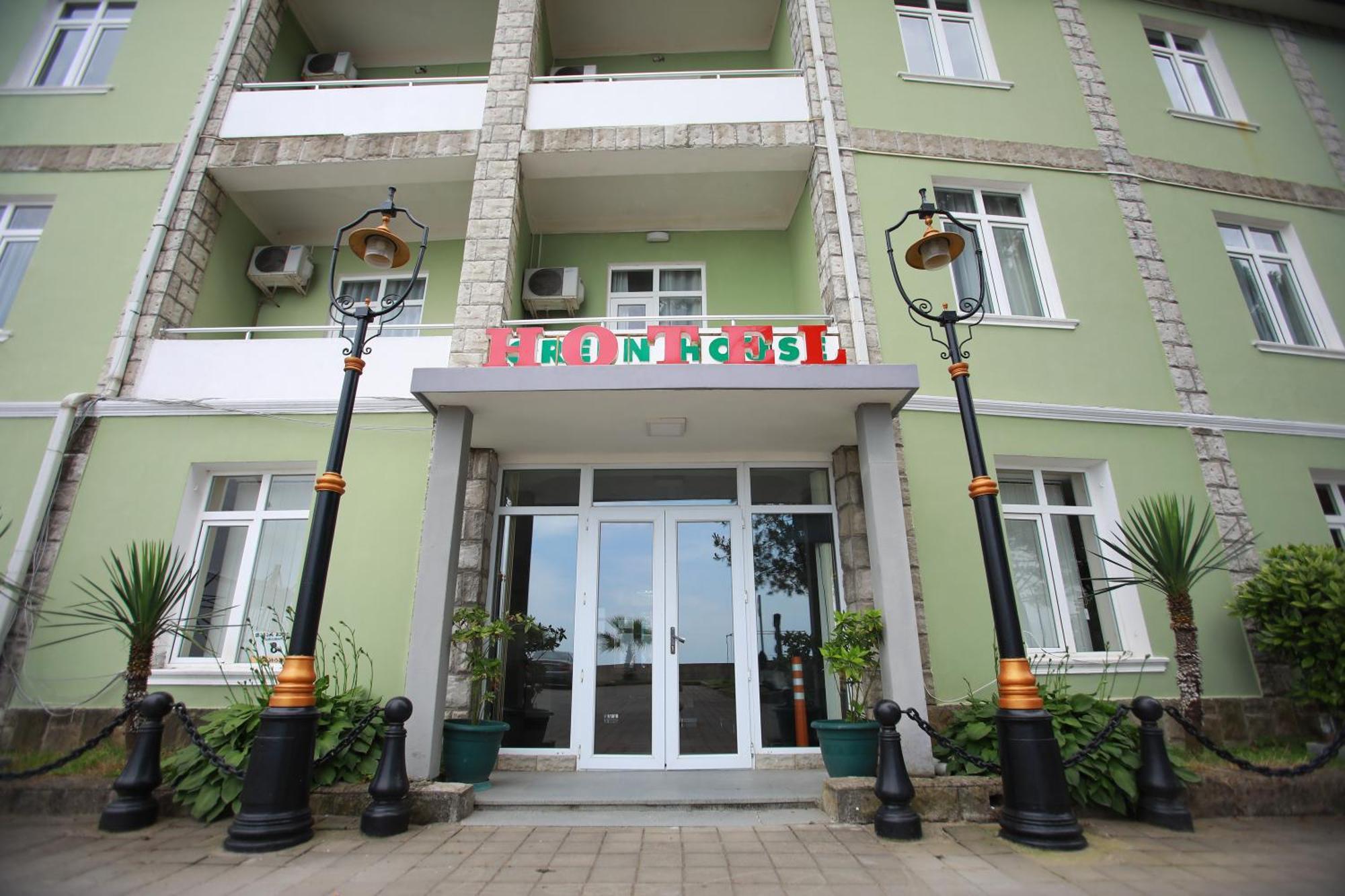 Green House Hotel Кобулети Екстериор снимка